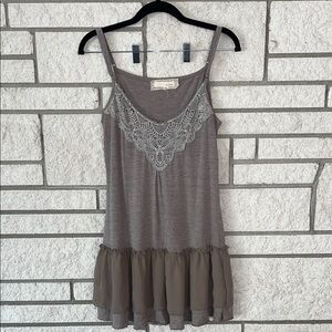 Elegant Gray Lace Trim Women's Top